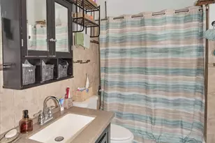 [Address not provided], Hazel Crest, IL 60429 - Photo 12