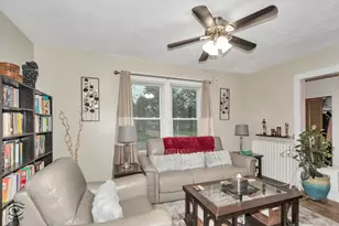 [Address not provided], Hazel Crest, IL 60429 - Photo 4