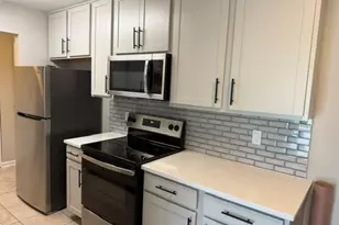 7410 Brookdale Dr, Darien, IL 60561 - Photo 2