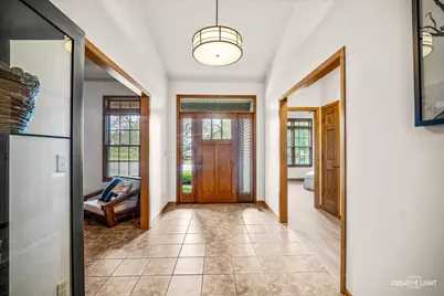 724 Emanuel Lane, Sycamore, IL 60178 - Photo 4