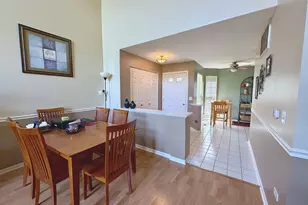 1150 Hawthorne Ln, Elk Grove Village, IL 60007 - Photo 8