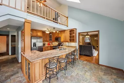27884 W Riverside Drive, Antioch, IL 60002 - Photo 6