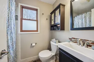 27884 W Riverside Dr, Antioch, IL 60002 - Photo 20