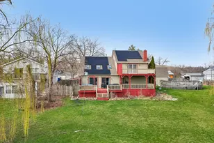 27884 W Riverside Dr, Antioch, IL 60002 - Photo 2