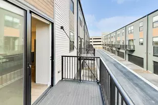 5424 Old Orchard Rd, Skokie, IL 60077 - Photo 26