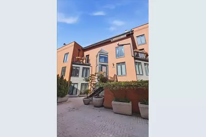 1608 N St Michaels Court, Chicago, IL 60614 - Photo 2