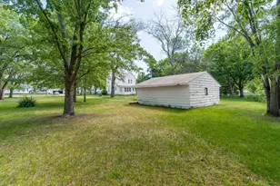 1010 6th Ave, Erie, IL 61250 - Photo 4