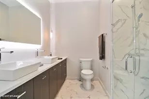 2742 N Lincoln Ave, Chicago, IL 60614 - Photo 8