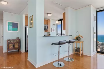 225 N Columbus Drive #6006, Chicago, IL 60601 - Photo 10