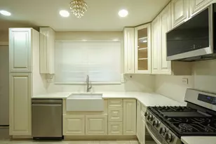 10459 S 81st Ave, Palos Hills, IL 60465 - Photo 16