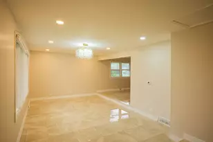10459 S 81st Ave, Palos Hills, IL 60465 - Photo 14
