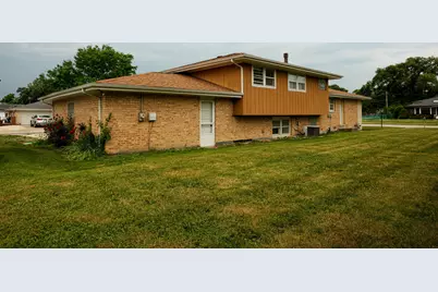 10459 S 81st Avenue, Palos Hills, IL 60465 - Photo 2