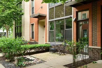 952 N Crosby Street, Chicago, IL 60610 - Photo 1