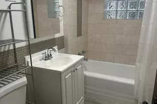 5352 N Winthrop Ave, Chicago, IL 60640 - Photo 10
