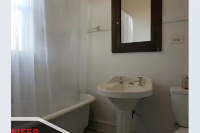 2426 N Sawyer Avenue #1W, Chicago, IL 60647 - Photo 10