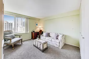 1440 N Lake Shore Dr, Chicago, IL 60610 - Photo 16