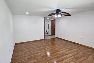 1832 W Weathersfield Way, Schaumburg, IL 60193 - Photo 18