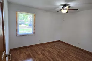 1832 W Weathersfield Way, Schaumburg, IL 60193 - Photo 14