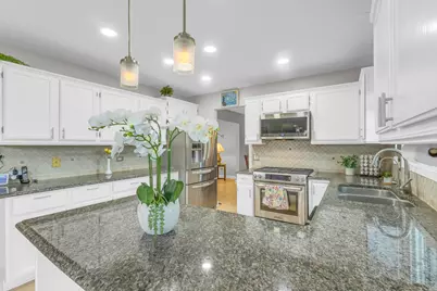 76 Foxboro Lane, Gurnee, IL 60031 - Photo 12