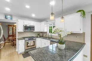 76 Foxboro Ln, Gurnee, IL 60031 - Photo 14