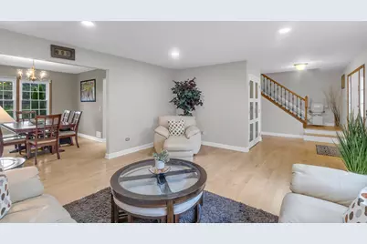 76 Foxboro Lane, Gurnee, IL 60031 - Photo 8