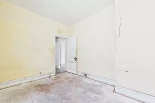 7955 S Ridgeland Ave, Chicago, IL 60617 - Photo 10