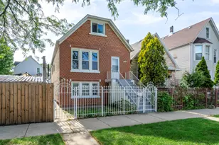 5254 S Campbell Ave, Chicago, IL 60632 - Photo 2