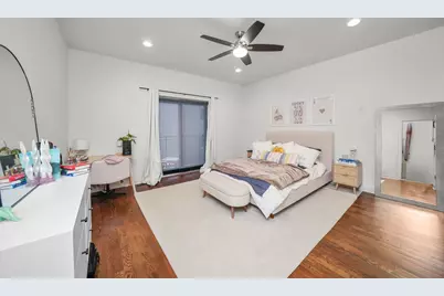 838 W Erie Street #3W, Chicago, IL 60642 - Photo 8