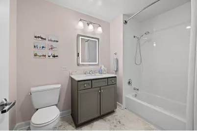 100 E 14th Street #706, Chicago, IL 60605 - Photo 20