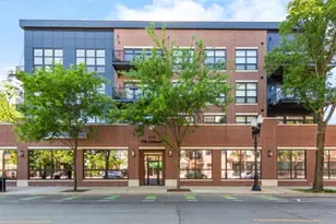 4504 N Clark St, Chicago, IL 60640 - Photo 1