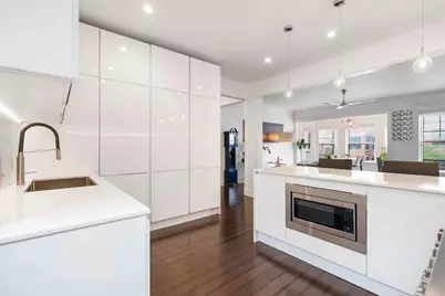 556 W Roscoe Street #3, Chicago, IL 60657 - Photo 12