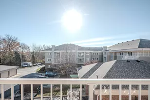 801 N McLean Blvd, Elgin, IL 60123 - Photo 18