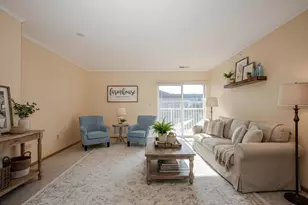 801 N McLean Blvd, Elgin, IL 60123 - Photo 2