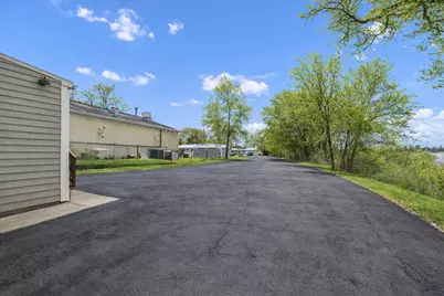 278 N State Street, Hampshire, IL 60140 - Photo 22