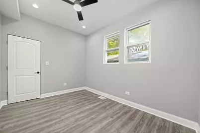 7918 S Anthony Avenue, Chicago, IL 60619 - Photo 12