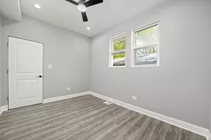7918 S Anthony Ave, Chicago, IL 60619 - Photo 12
