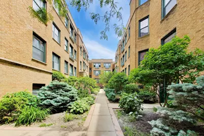 7023.5 N Sheridan Road #2N, Chicago, IL 60626 - Photo 1