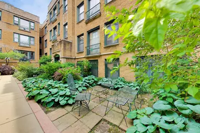 7023.5 N Sheridan Road #2N, Chicago, IL 60626 - Photo 2