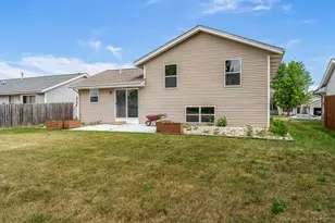 8738 Victory Ln, Machesney Park, IL 61115 - Photo 6