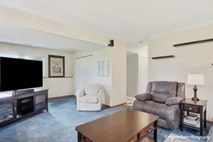 1899 W Alder Dr, Hoffman Estates, IL 60192 - Photo 22