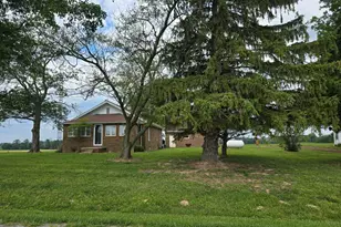 2333 County Road 800 E Rd, Burnt Prairie, IL 62820 - Photo 8