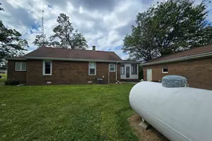 2333 County Road 800 E Rd, Burnt Prairie, IL 62820 - Photo 10