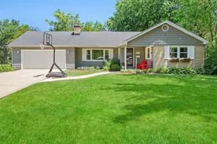 3913 Forest Ave, Downers Grove, IL 60515 - Photo 1