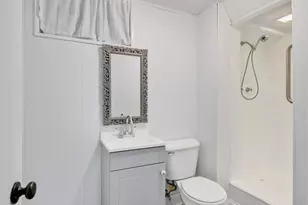 3913 Forest Ave, Downers Grove, IL 60515 - Photo 20