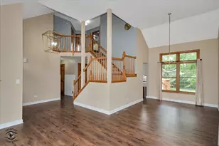 2016 St Andrews Dr, Plainfield, IL 60586 - Photo 6