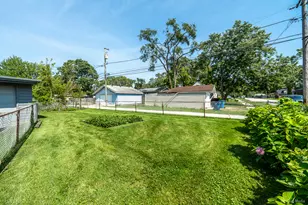 14555 Springfield Ave, Midlothian, IL 60445 - Photo 12