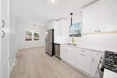 3700 W 76th Place, Chicago, IL 60652 - Photo 8