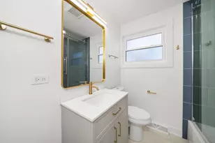 3700 W 76th Pl, Chicago, IL 60652 - Photo 6