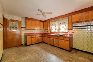 5337 S Springfield Ave, Chicago, IL 60632 - Photo 8