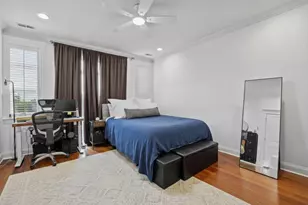 3414 N Sheffield Ave, Chicago, IL 60657 - Photo 10